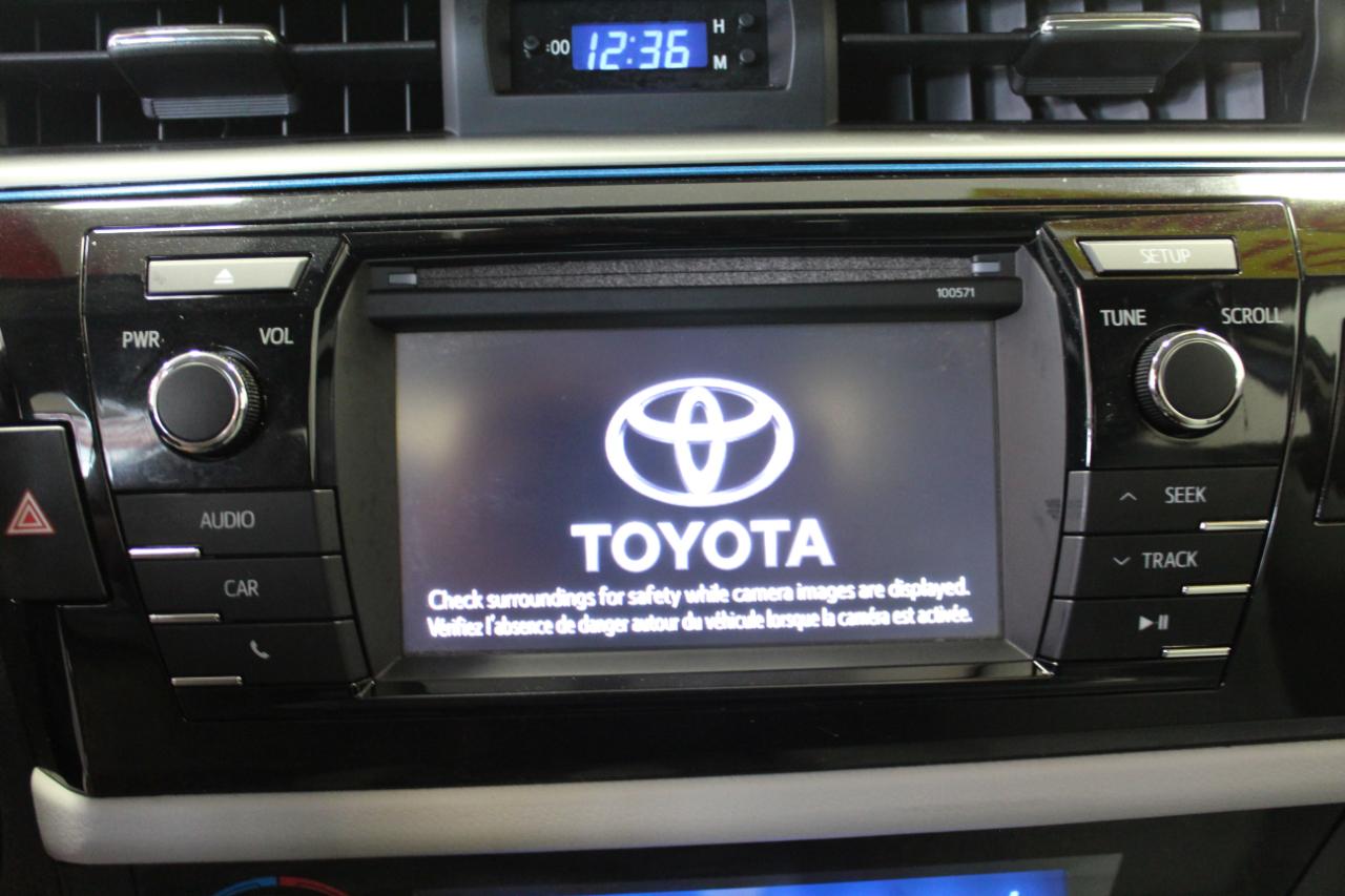 Toyota Corolla 4dr Sdn CVT LE (Natl) 2016