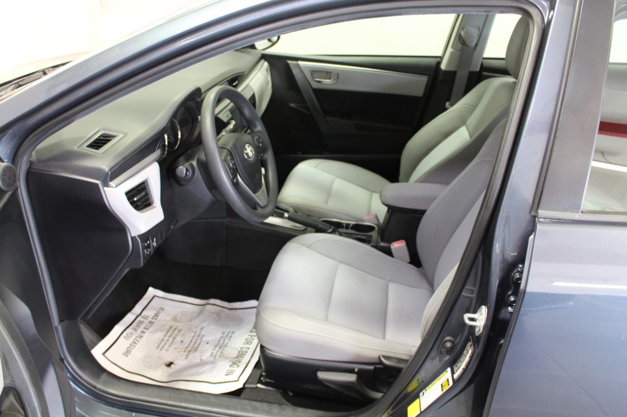 Toyota Corolla 4dr Sdn CVT LE (Natl) 2016