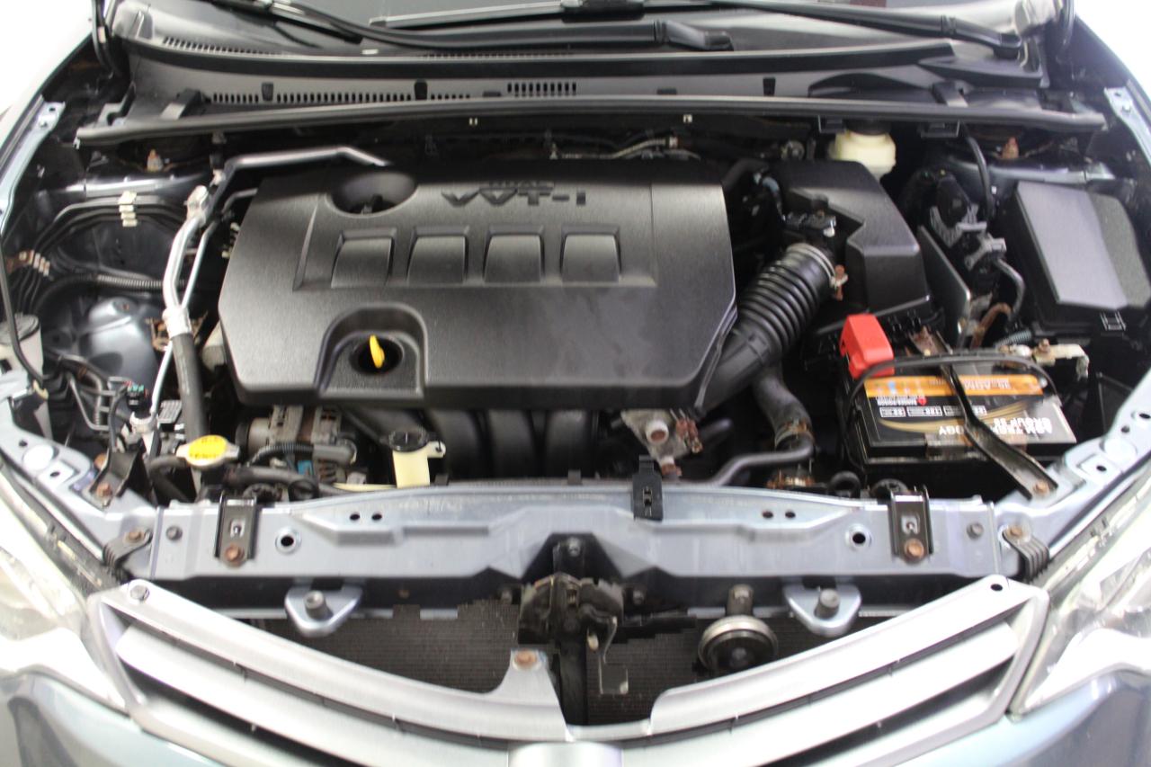 Toyota Corolla 4dr Sdn CVT LE (Natl) 2016