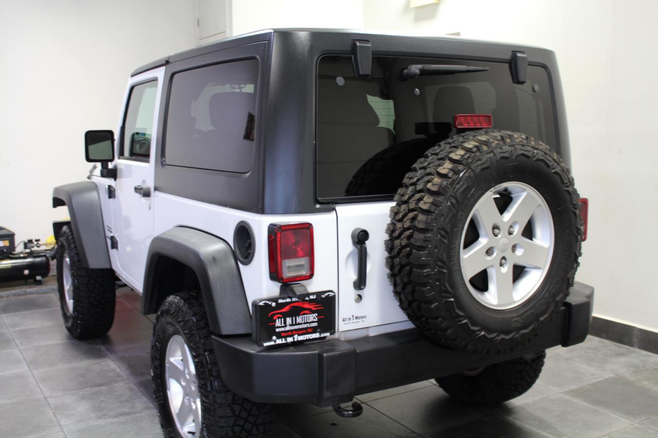 Jeep Wrangler 4WD 2dr Sport 2016