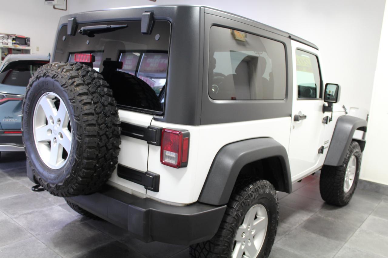Jeep Wrangler 4WD 2dr Sport 2016
