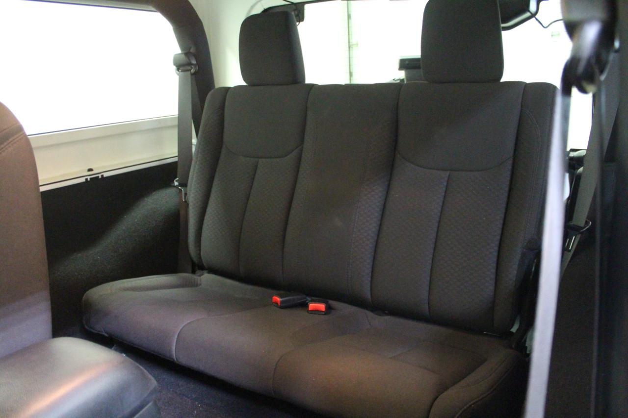 Jeep Wrangler 4WD 2dr Sport 2016