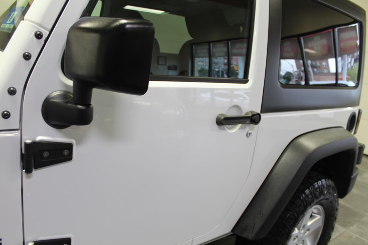 Jeep Wrangler 4WD 2dr Sport 2016