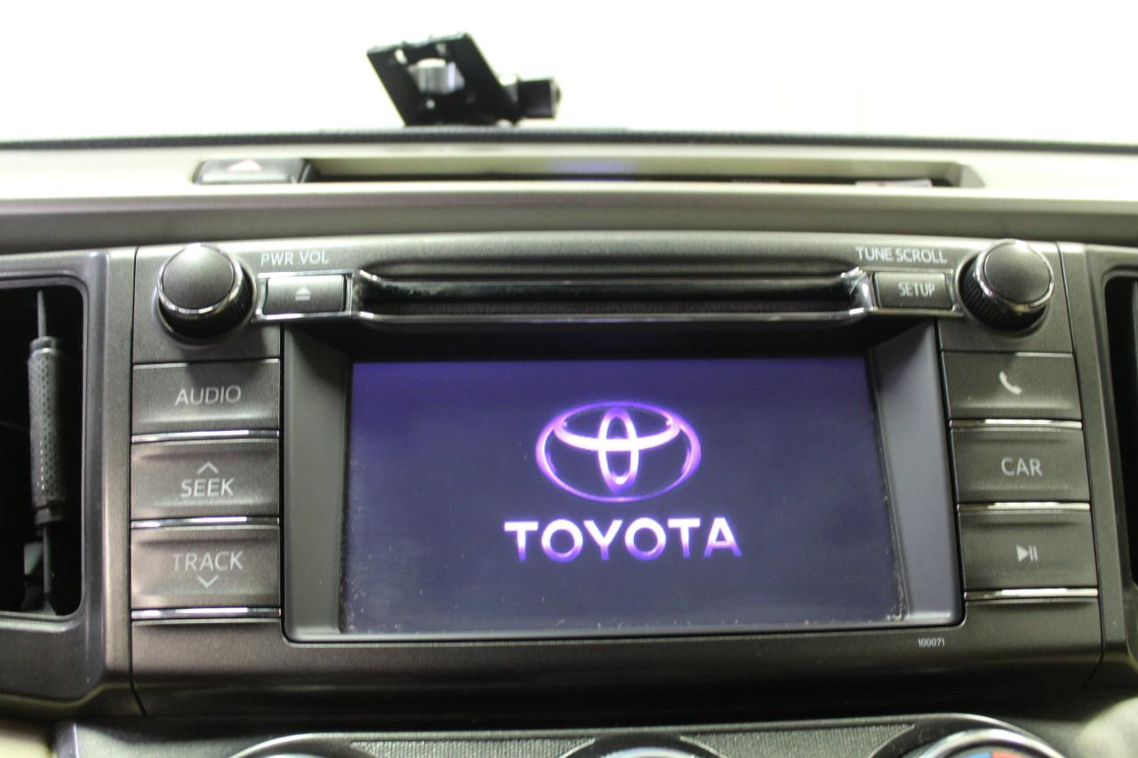 Toyota RAV4 AWD 4dr LE (Natl) 2013