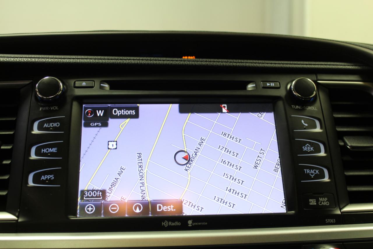 Toyota Highlander AWD 4dr V6 XLE (Natl) 2015