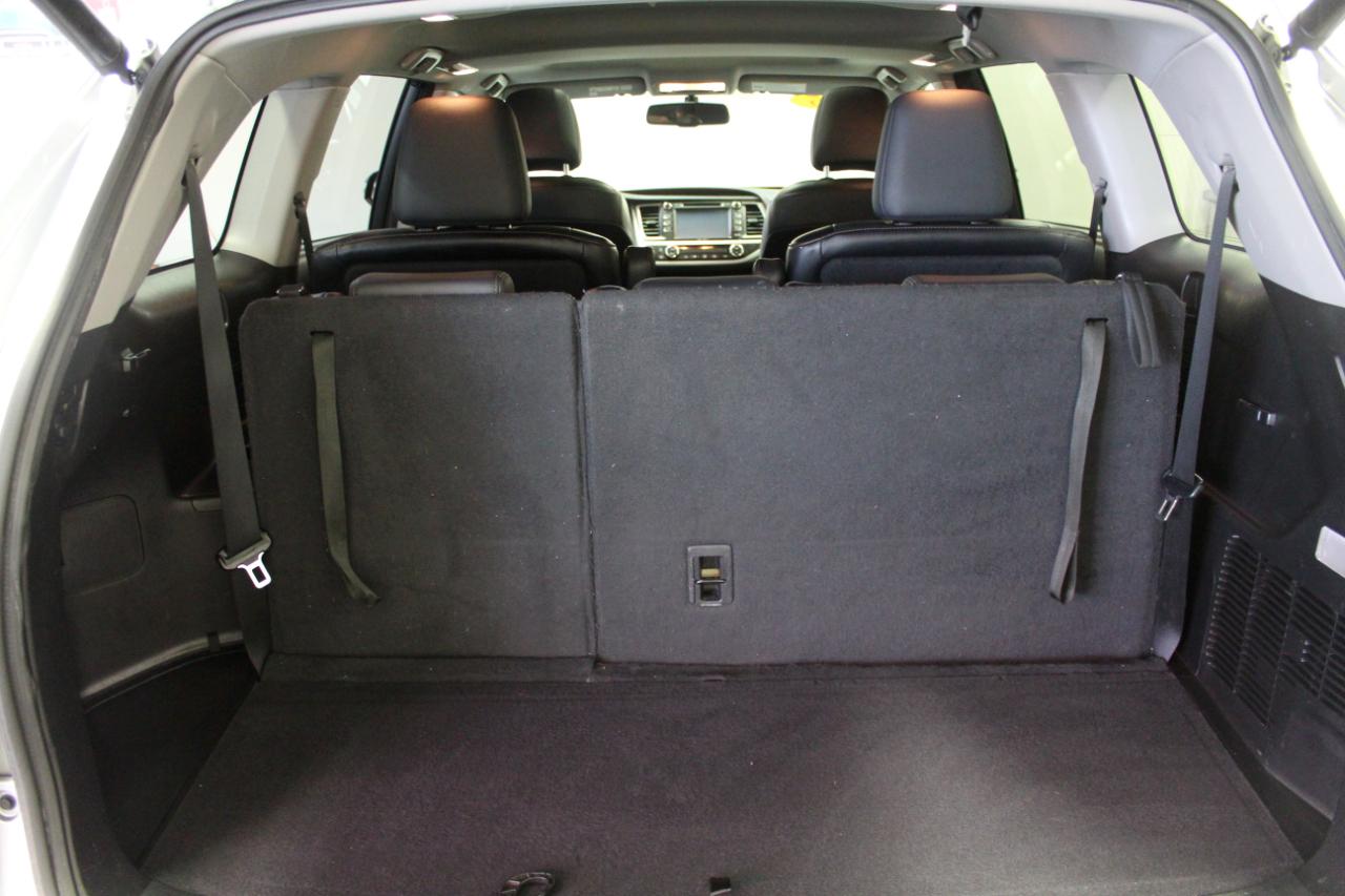 Toyota Highlander AWD 4dr V6 XLE (Natl) 2015