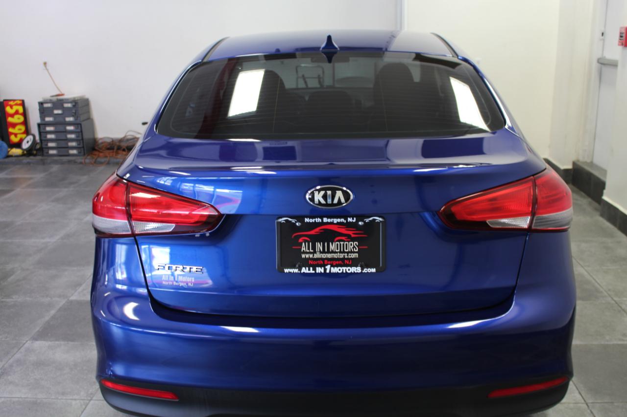 Kia Forte LX Auto 2017