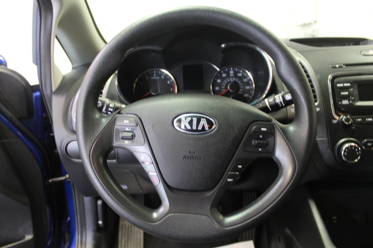 Kia Forte LX Auto 2017