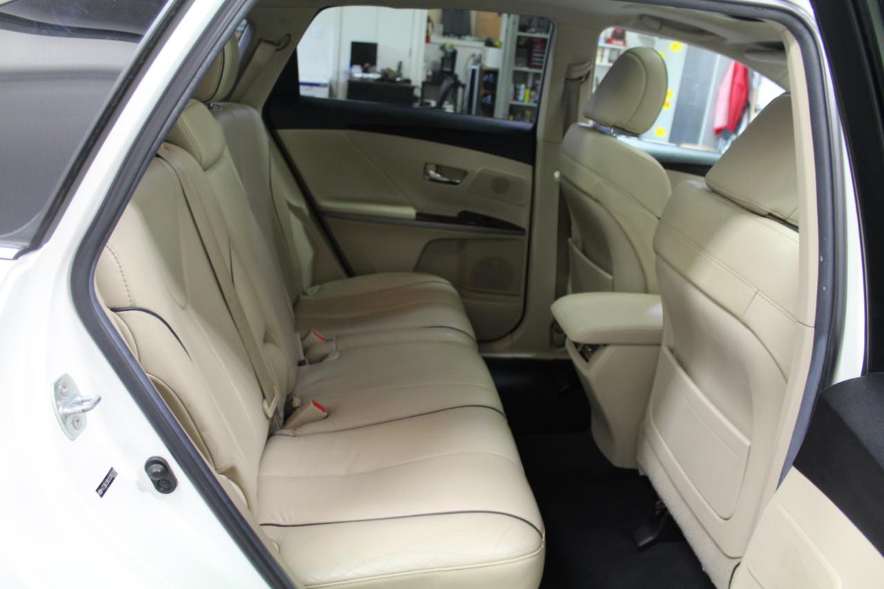 Toyota Venza 4dr Wgn V6 AWD Limited (Natl) 2012