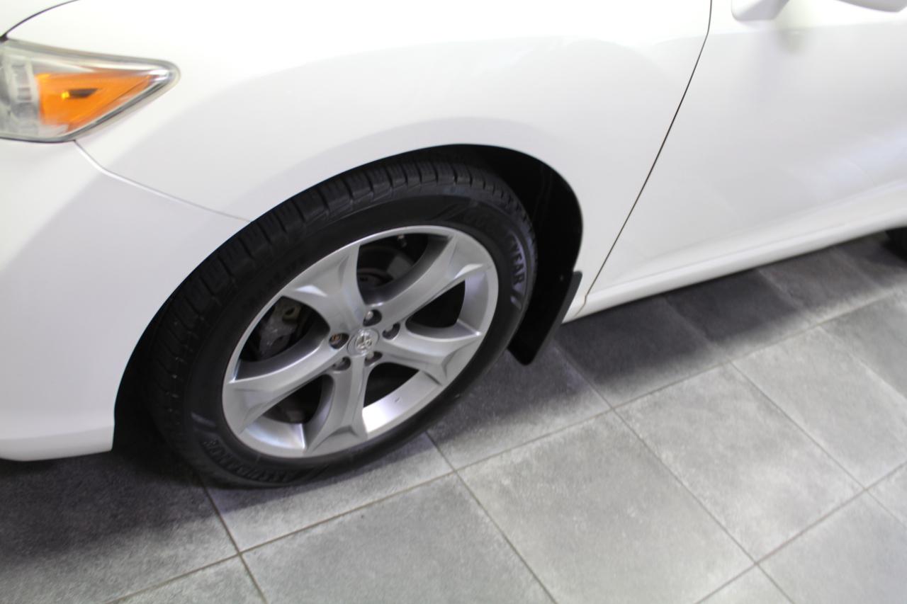 Toyota Venza 4dr Wgn V6 AWD Limited (Natl) 2012