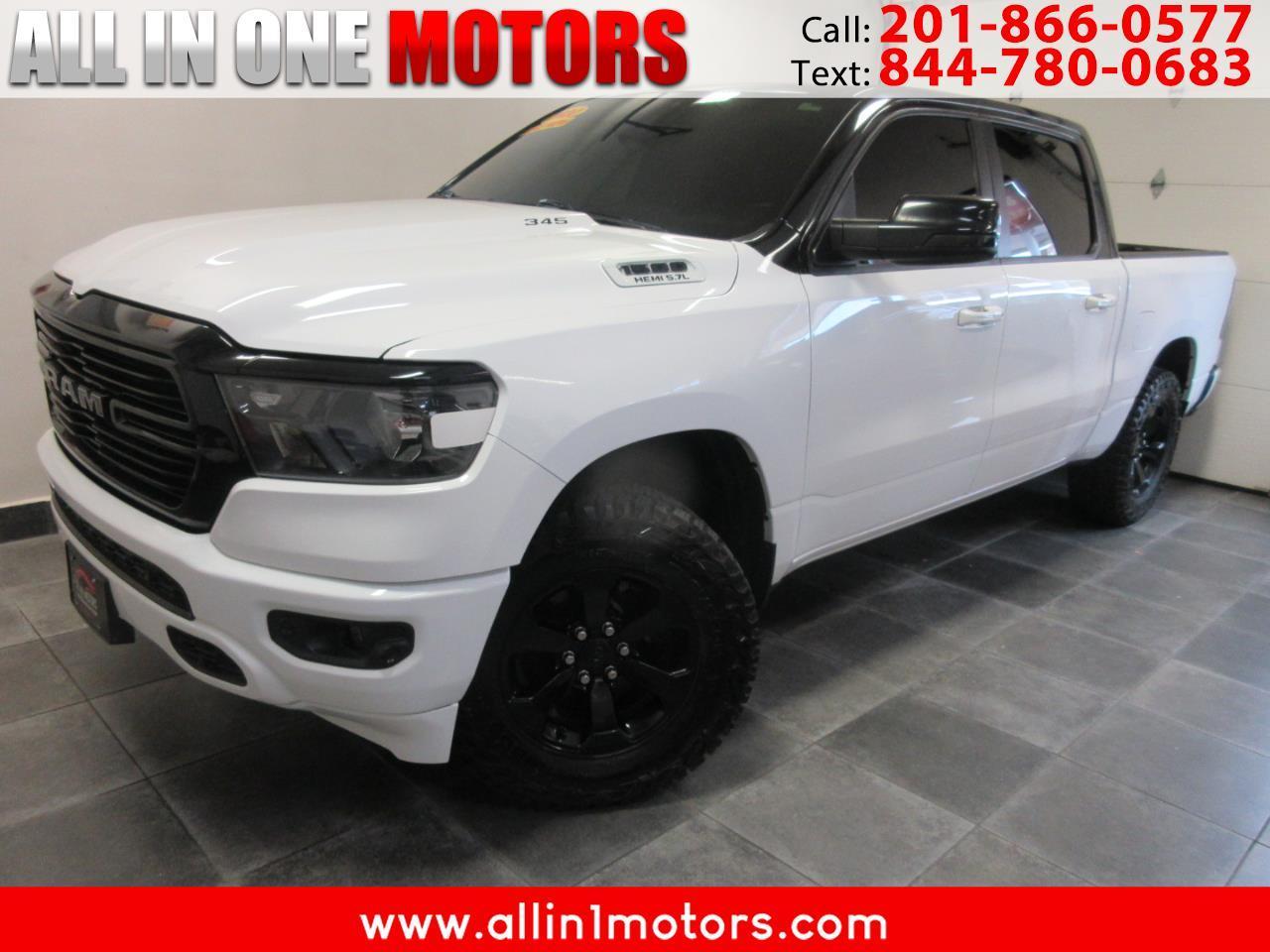 RAM 1500 Big Horn 4x4 Crew Cab 5'7" Box 2020