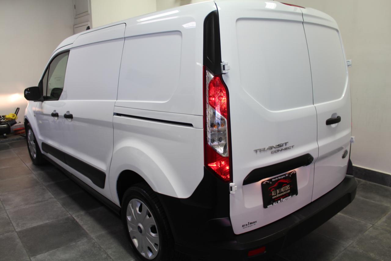 Ford Transit Connect Van XL LWB w/Rear Symmetrical Doors 2022