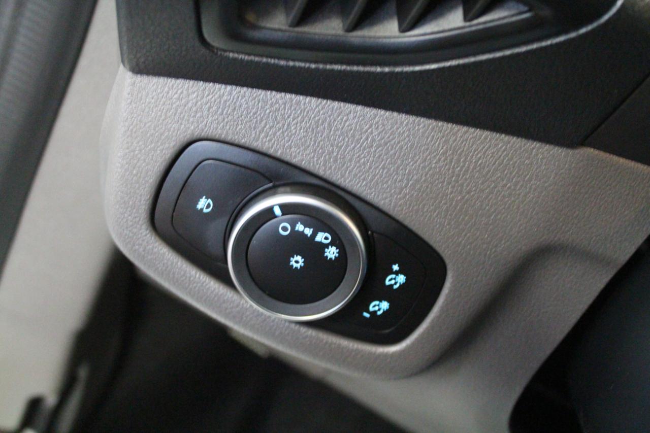 Ford Transit Connect Van XLT LWB w/Rear Symmetrical Doors 2023