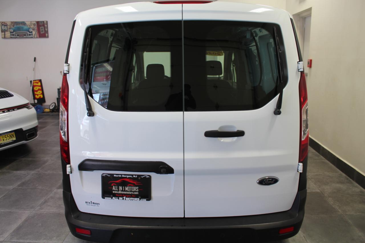 Ford Transit Connect Van XL LWB w/Rear Symmetrical Doors 2020