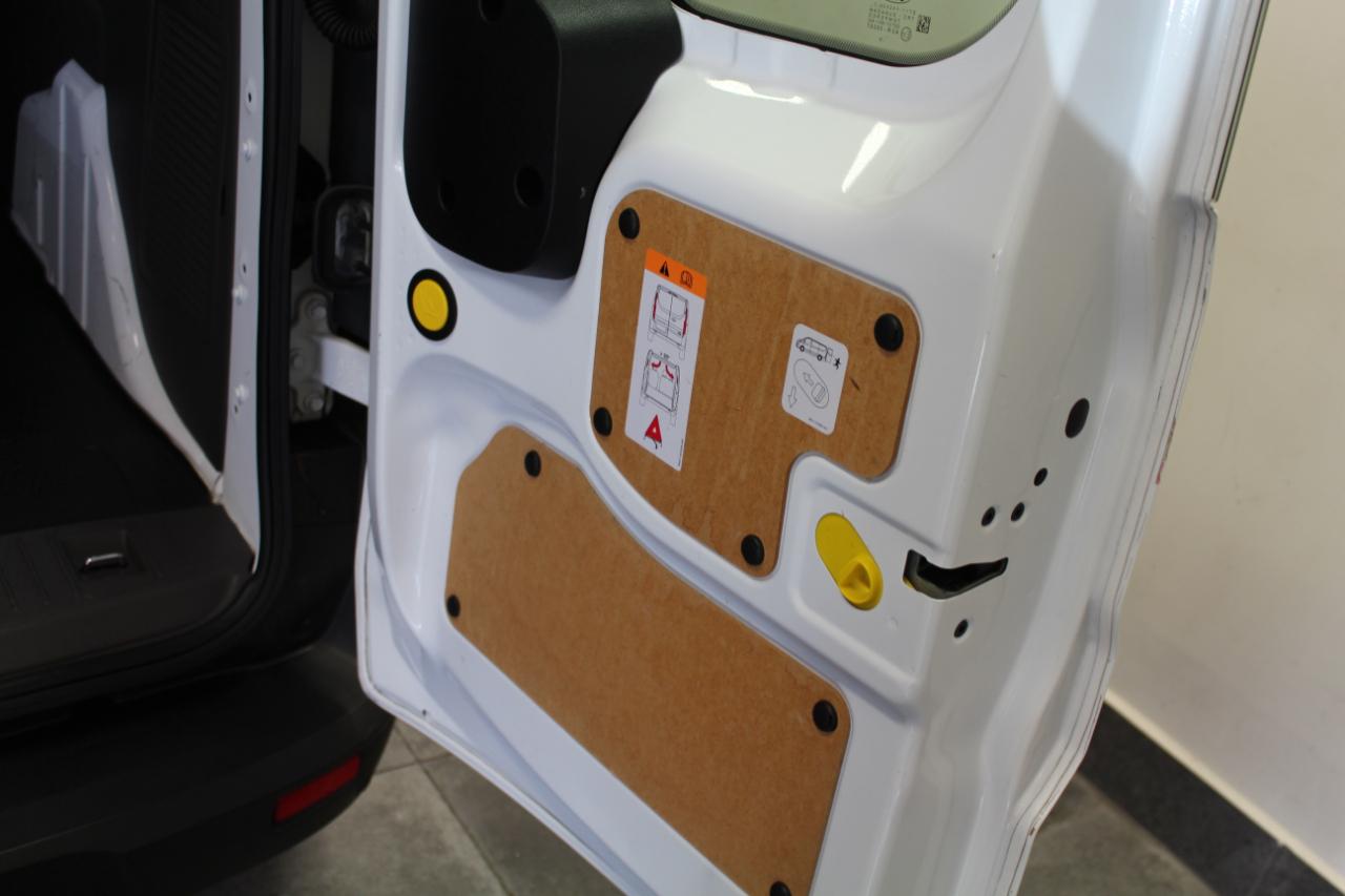 Ford Transit Connect Van XL LWB w/Rear Symmetrical Doors 2020