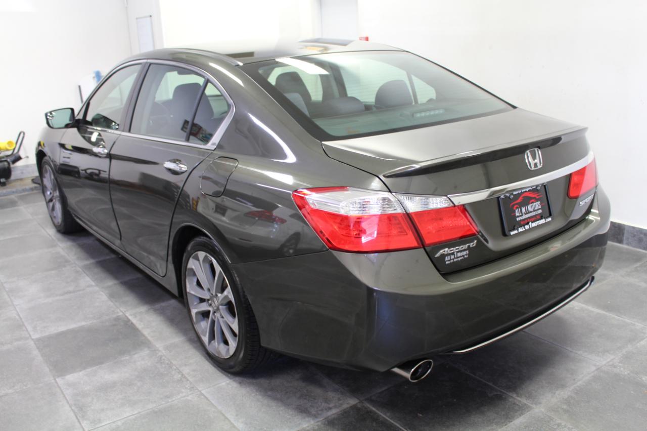 Honda Accord Sedan 4dr I4 CVT Sport 2015