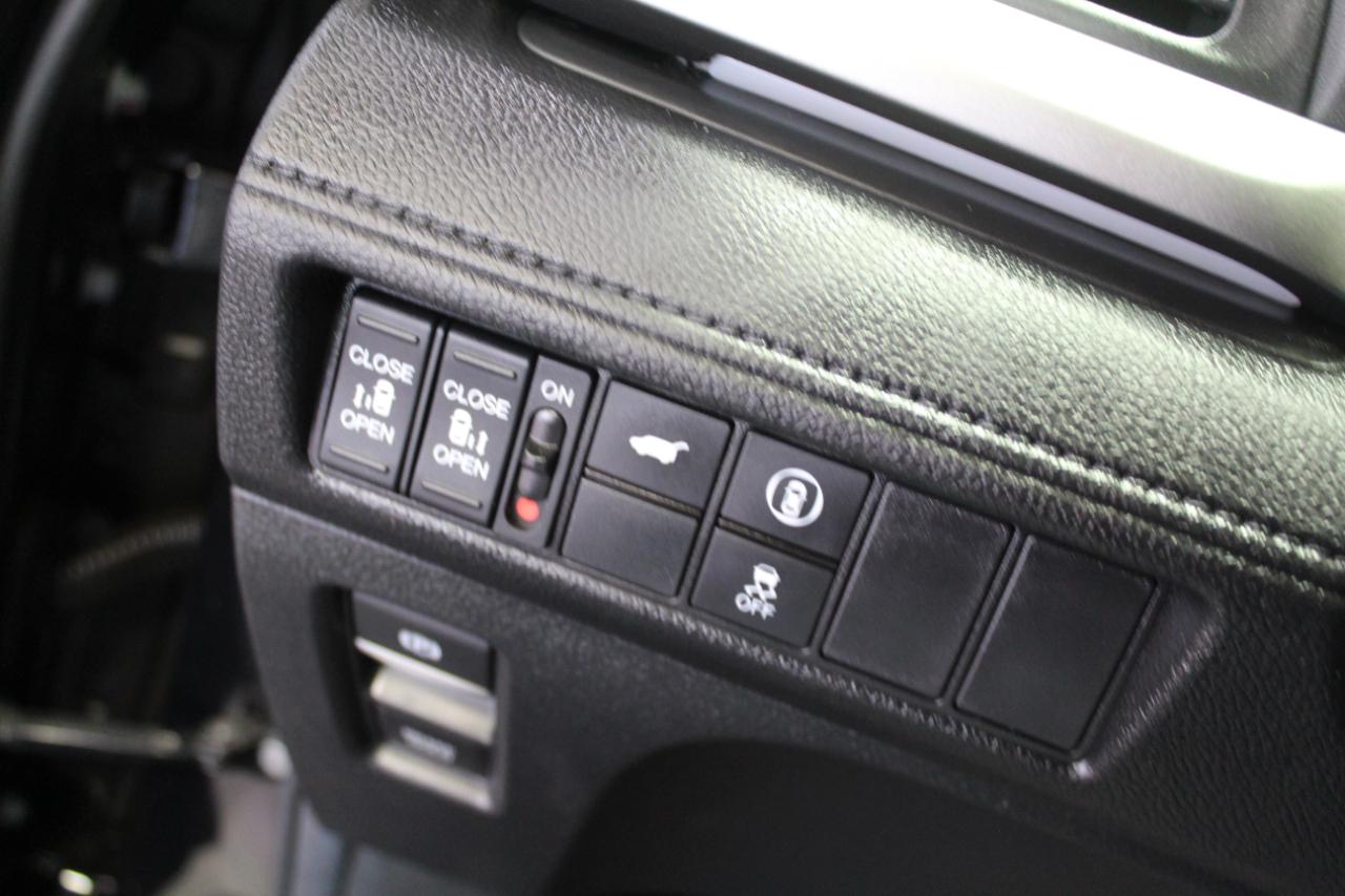 Honda Odyssey Sport Auto 2024
