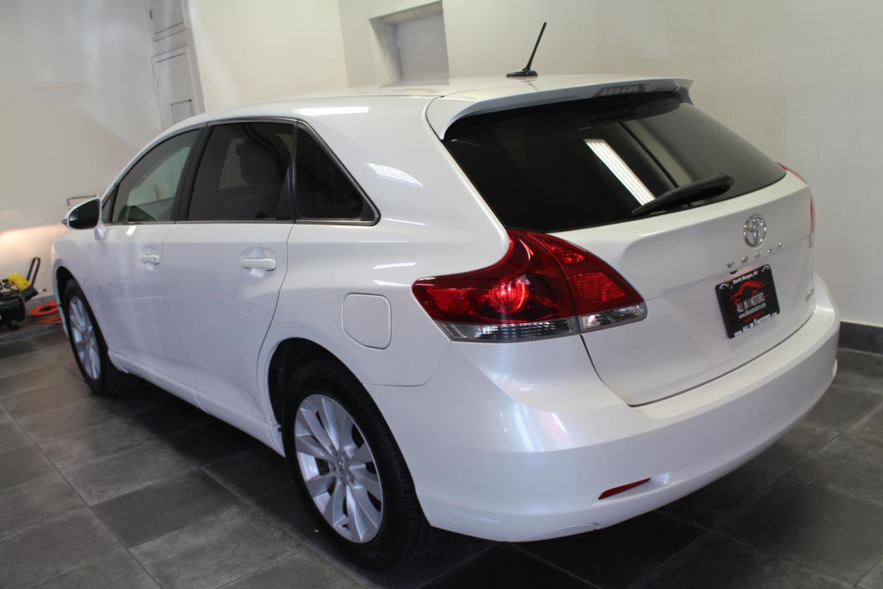 Toyota Venza 4dr Wgn I4 AWD XLE (Natl) 2015