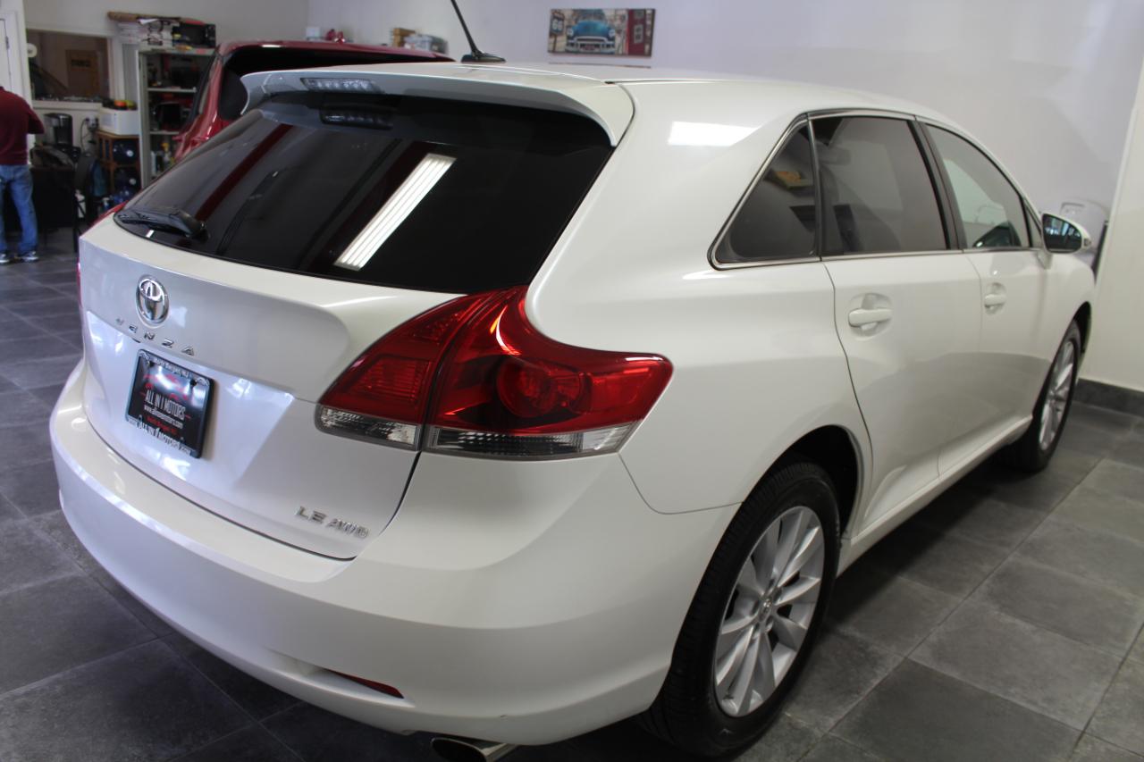 Toyota Venza 4dr Wgn I4 AWD XLE (Natl) 2015
