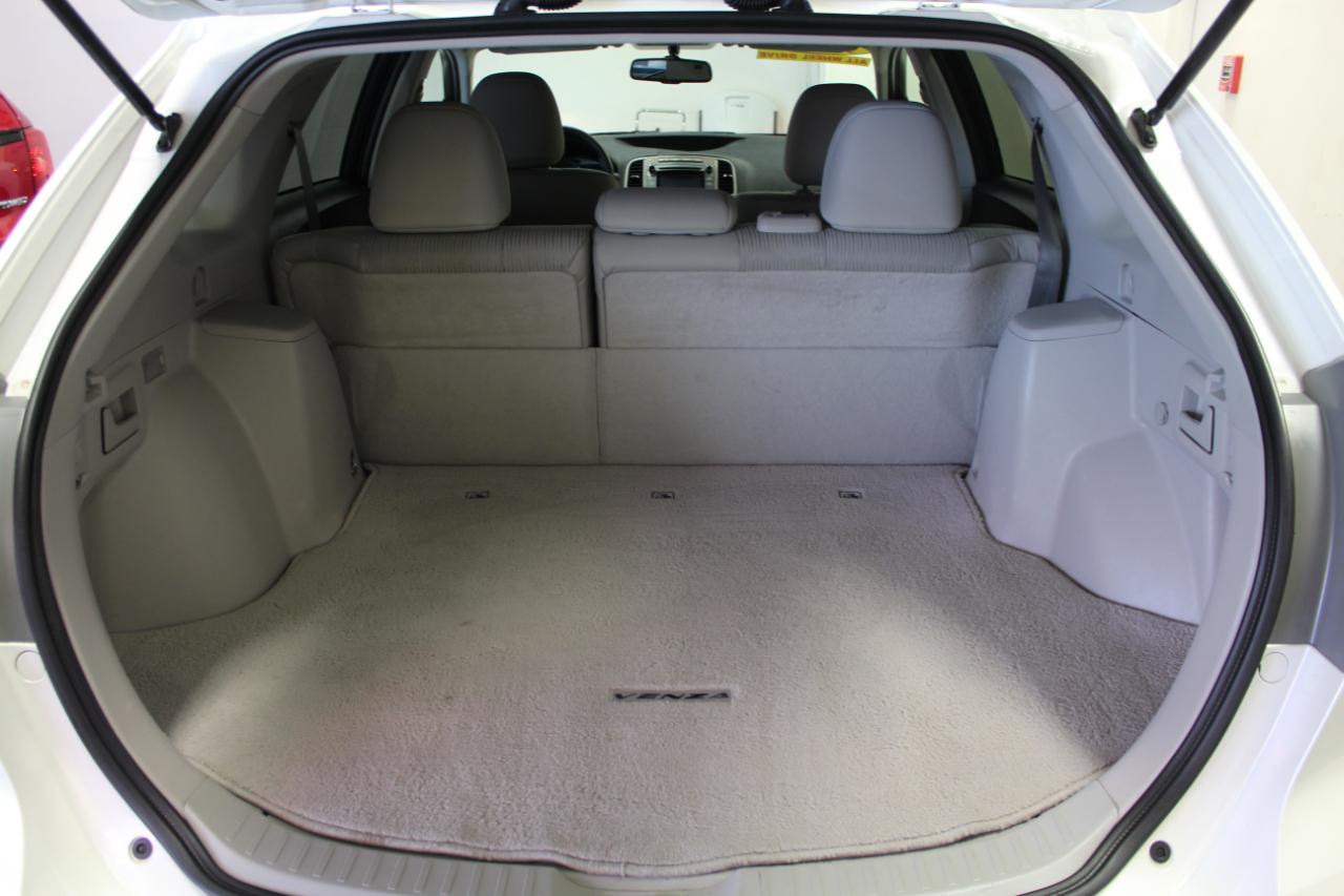 Toyota Venza 4dr Wgn I4 AWD XLE (Natl) 2015