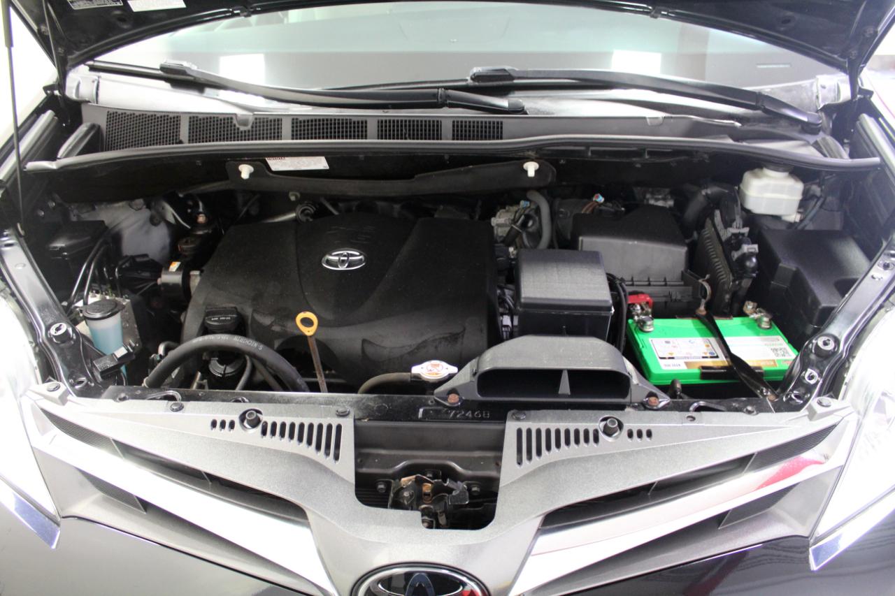 Toyota Sienna XLE AWD 7-Passenger (Natl) 2019