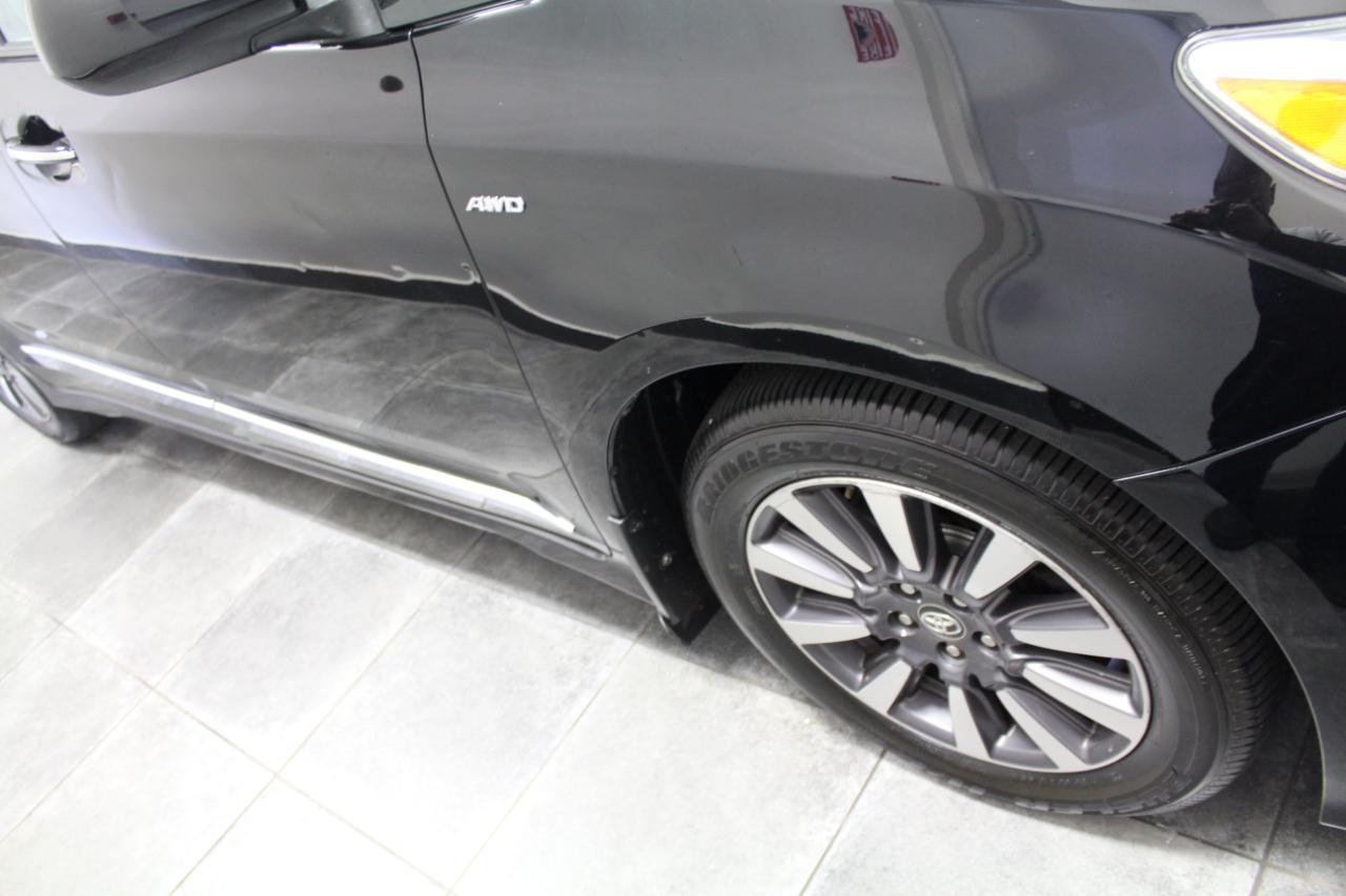 Toyota Sienna XLE AWD 7-Passenger (Natl) 2019