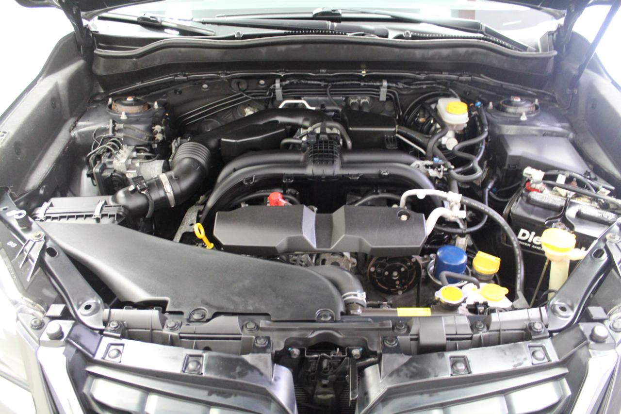 Subaru Forester 2.5i Limited CVT 2017