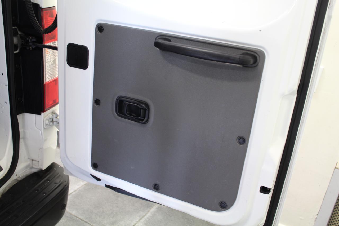 Nissan NV Cargo NV1500 Standard Roof V6 SV 2020