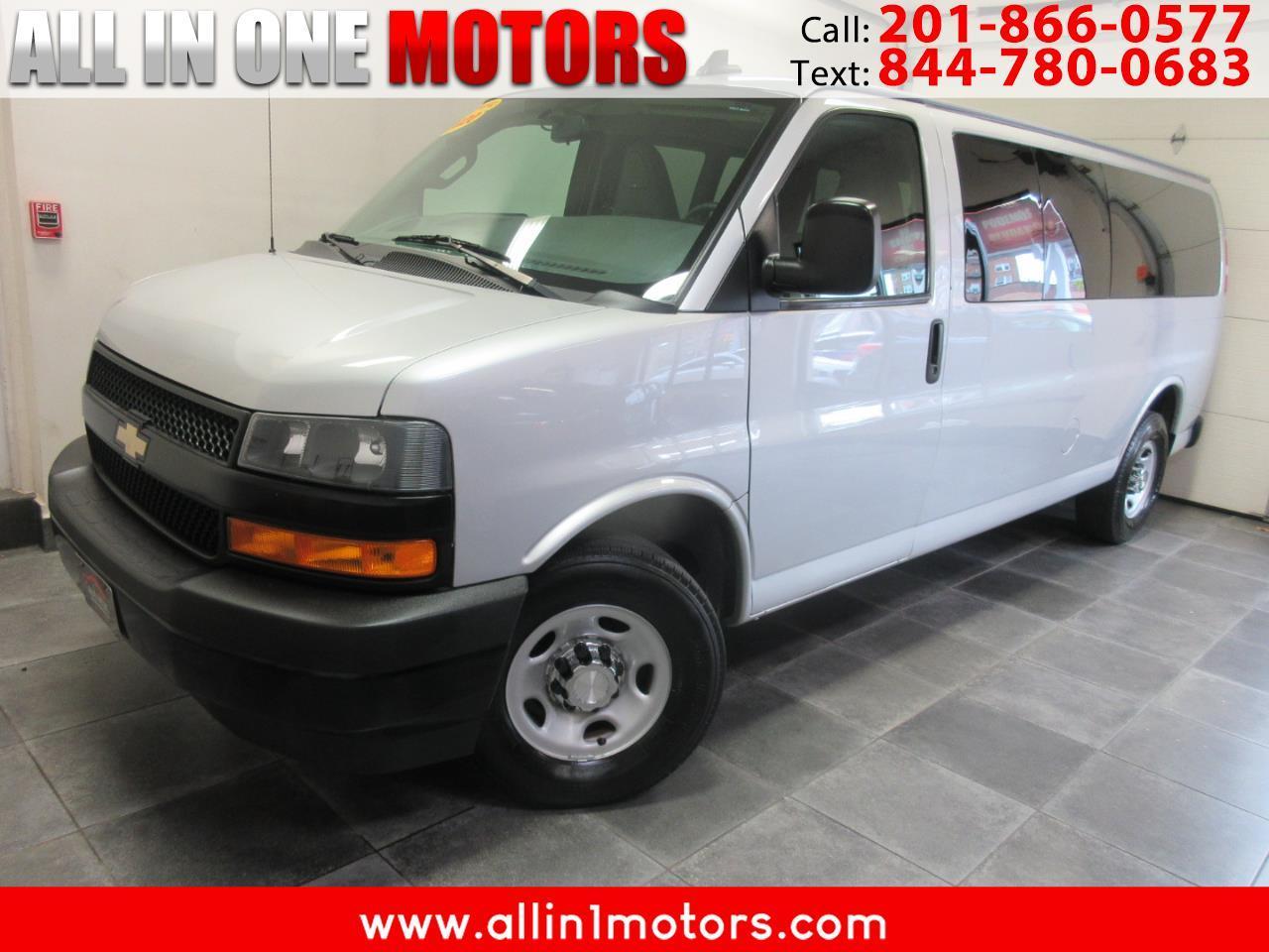 2020 Chevrolet Express Passenger RWD 3500 155" LS