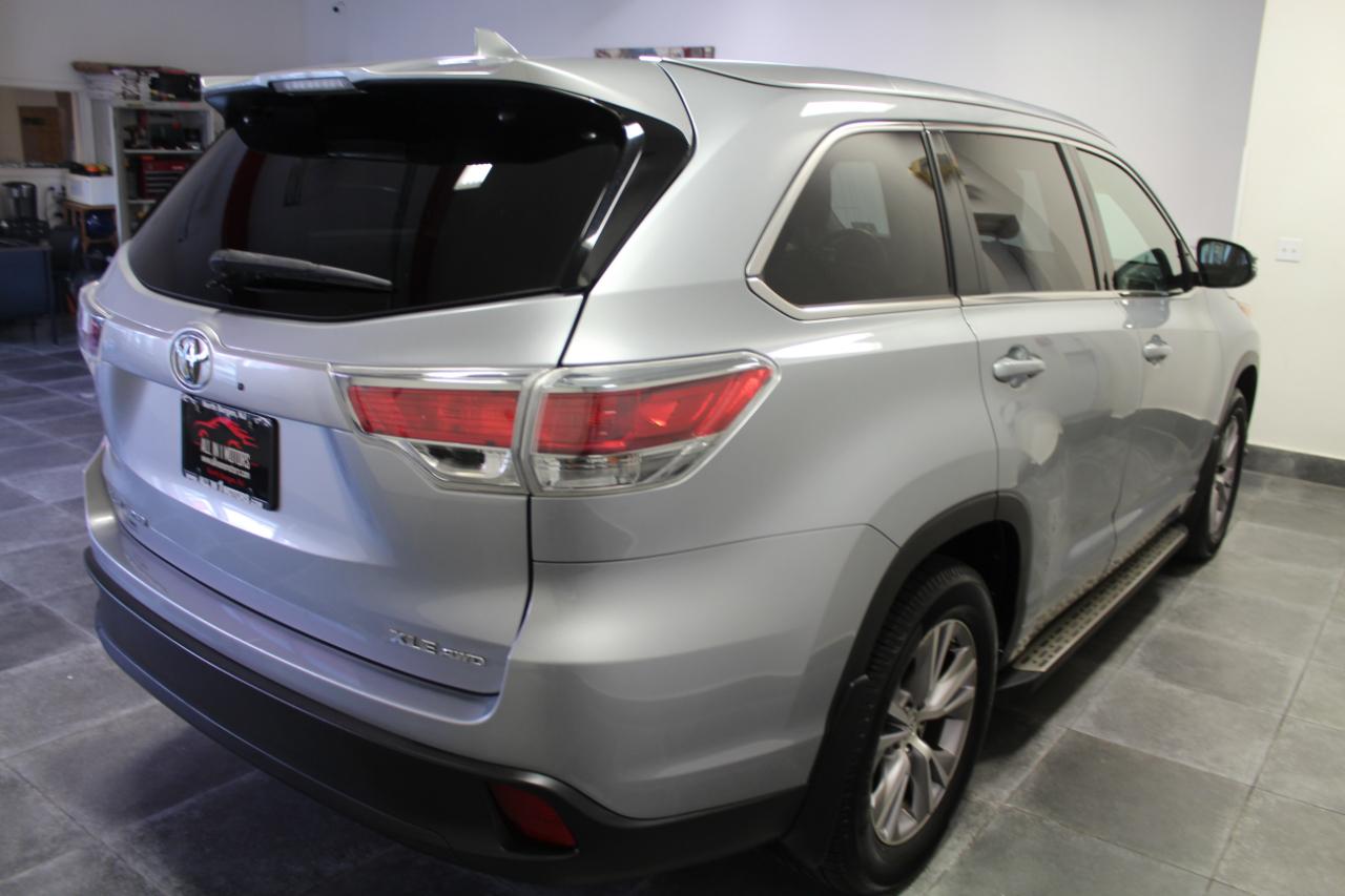 Toyota Highlander AWD 4dr V6 XLE (Natl) 2014