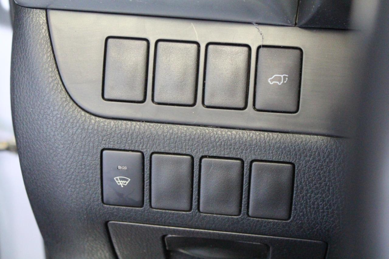 Toyota Highlander AWD 4dr V6 XLE (Natl) 2014
