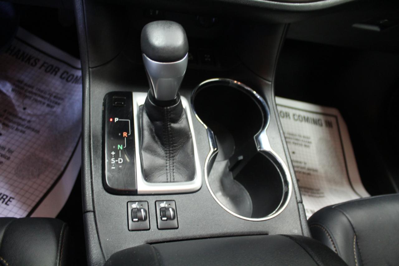 Toyota Highlander AWD 4dr V6 XLE (Natl) 2014