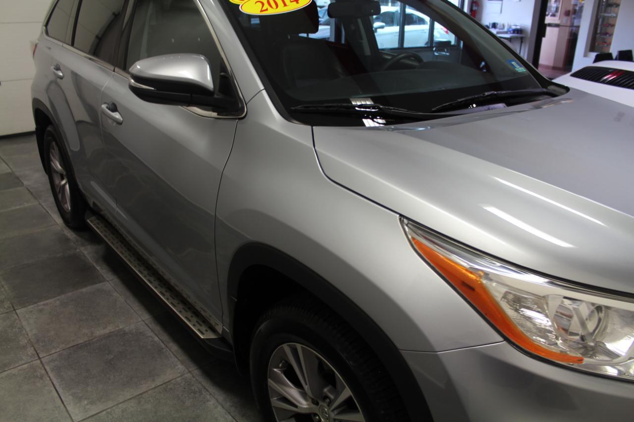 Toyota Highlander AWD 4dr V6 XLE (Natl) 2014