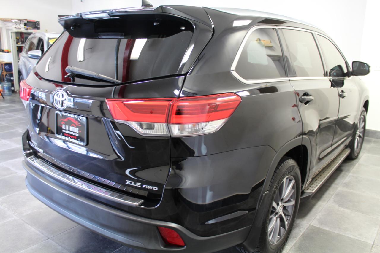Toyota Highlander XLE V6 AWD (Natl) 2018