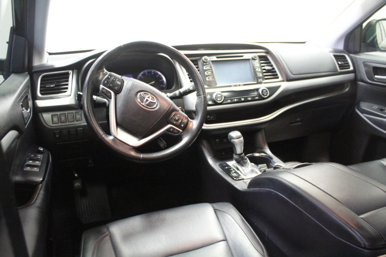 Toyota Highlander XLE V6 AWD (Natl) 2018