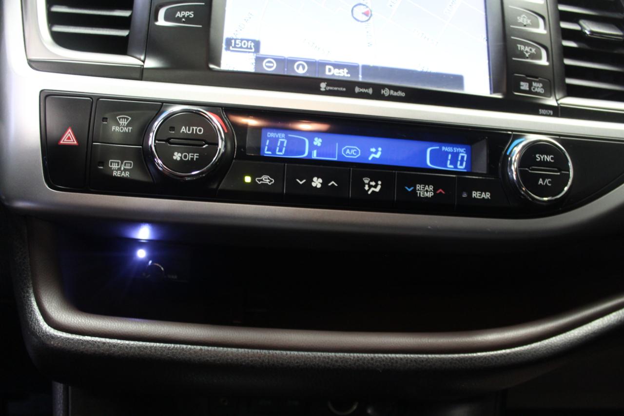 Toyota Highlander XLE V6 AWD (Natl) 2018