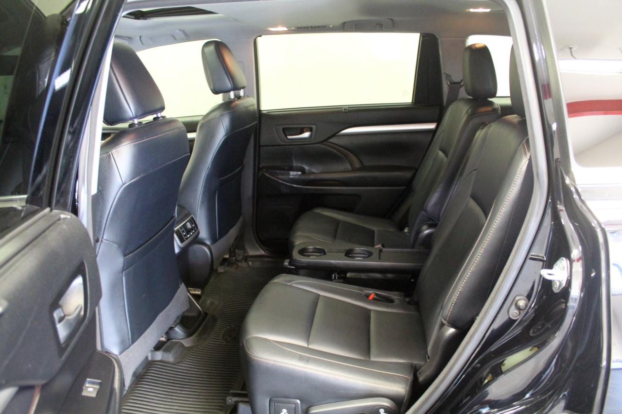 Toyota Highlander XLE V6 AWD (Natl) 2018