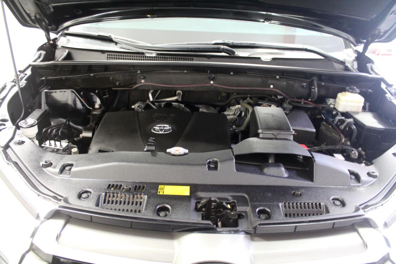 Toyota Highlander XLE V6 AWD (Natl) 2018