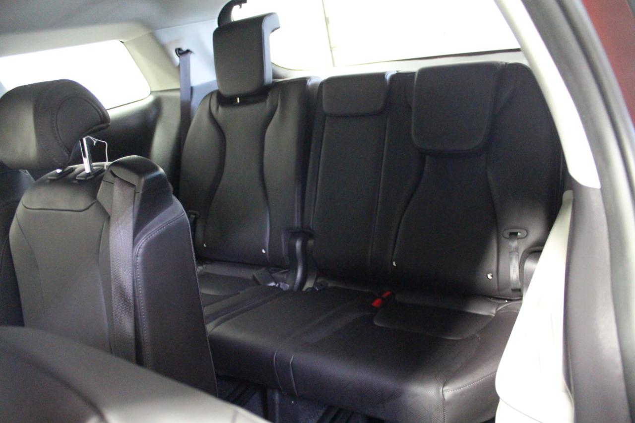 Kia Carnival LX FWD w/Seat Pkg 2024