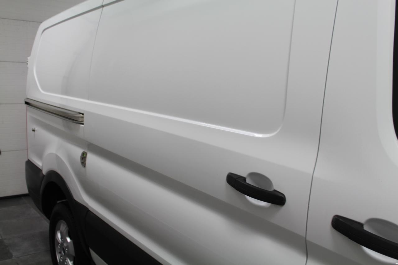 Ford Transit Van T-250 130" Low Rf 9000 GVWR Sliding RH Dr 2019