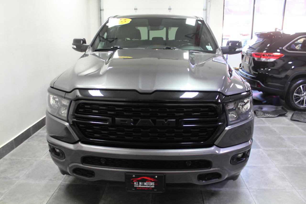 RAM 1500 Big Horn 4x4 Crew Cab 5'7" Box 2022
