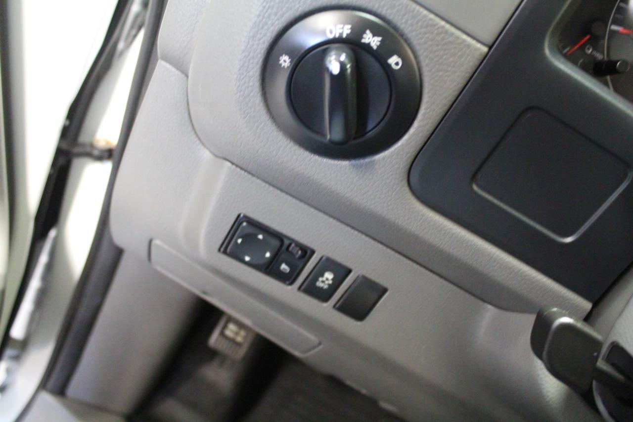 Nissan NV Cargo NV1500 Standard Roof V6 SV 2020
