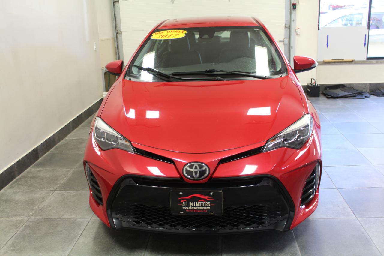 Toyota Corolla SE CVT (Natl) 2017
