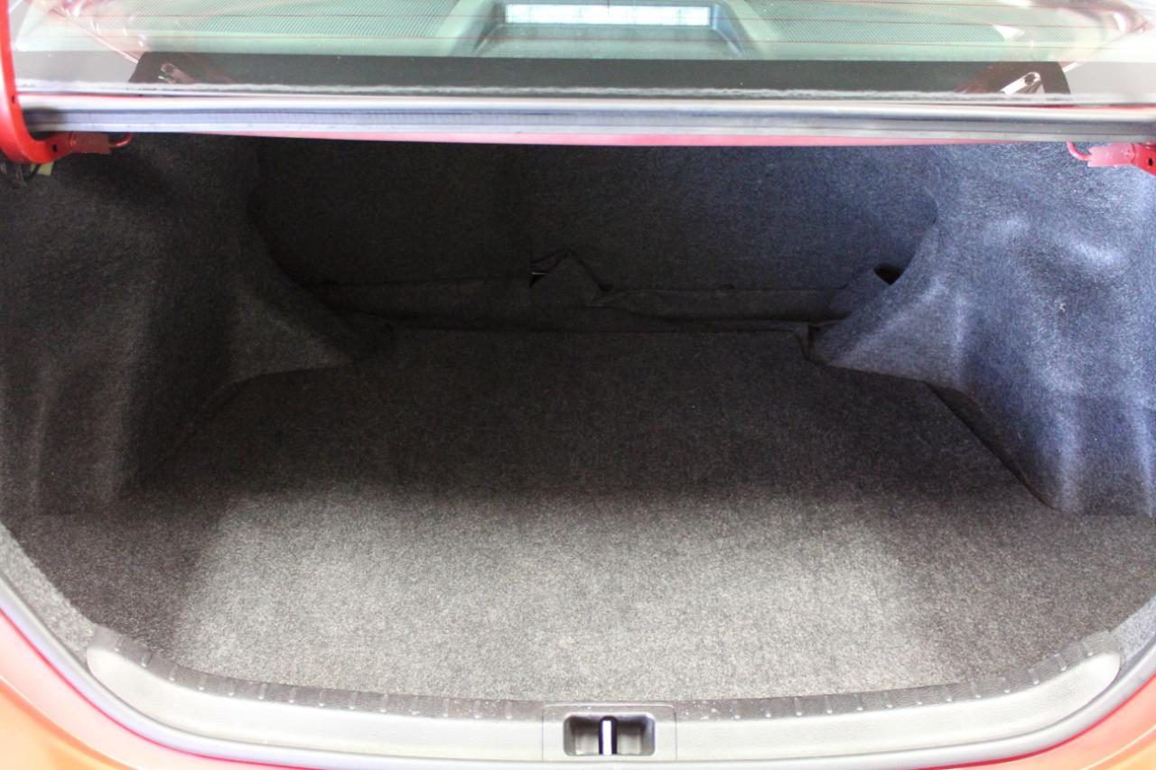 Toyota Corolla SE CVT (Natl) 2017