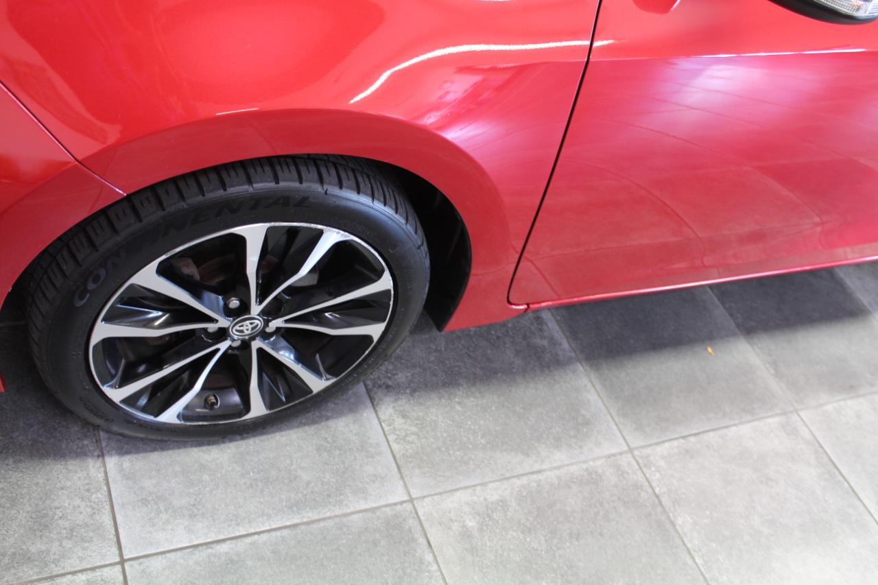 Toyota Corolla SE CVT (Natl) 2017