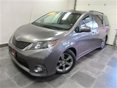 2014 Toyota Sienna 
