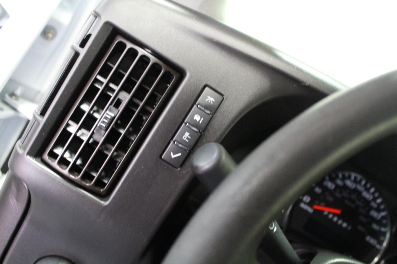 GMC Savana Cargo Van RWD 2500 135" 2022