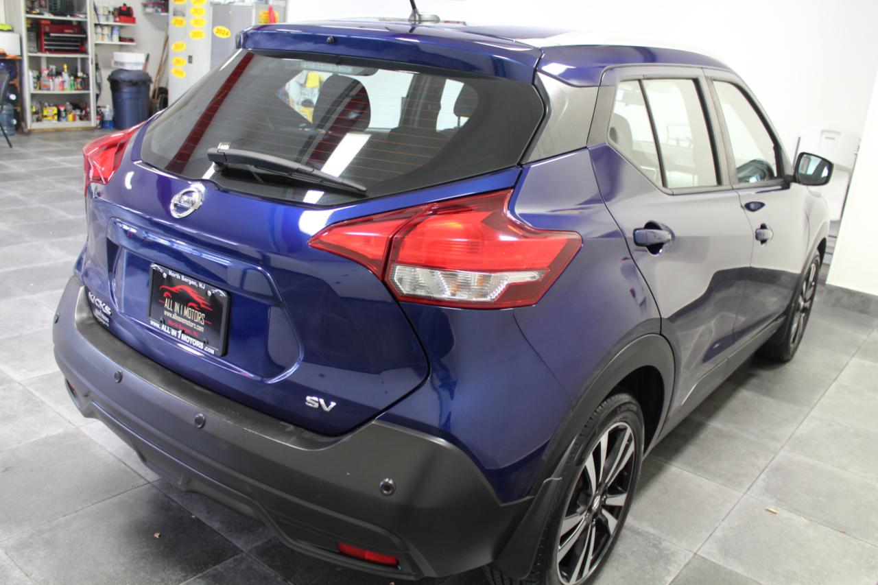 Nissan Kicks SV FWD 2020