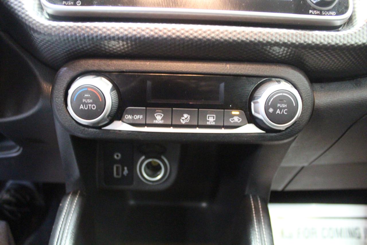 Nissan Kicks SV FWD 2020