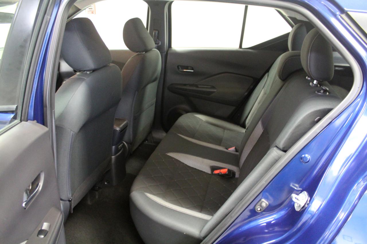 Nissan Kicks SV FWD 2020